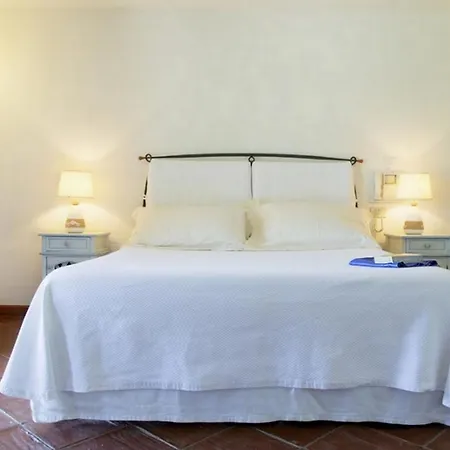 Relaxing Holiday Home, Quiet Location And Pool - What'app - 0049-1762-5840-693 - For Reservations!