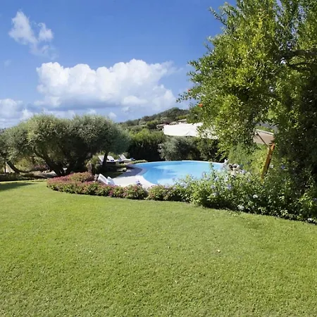 Relaxing Holiday Home, Quiet Location And Pool - What'app - 0049-1762-5840-693 - For Reservations! Porto Rotondo